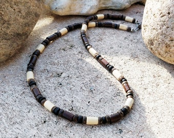 Surfer necklace "LEON" made of wood and coconut beads