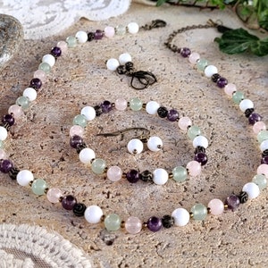 Semi-precious stone necklace / healing stone necklace with matching bracelet and matching earrings (2 variations) can be ordered individually or as a set