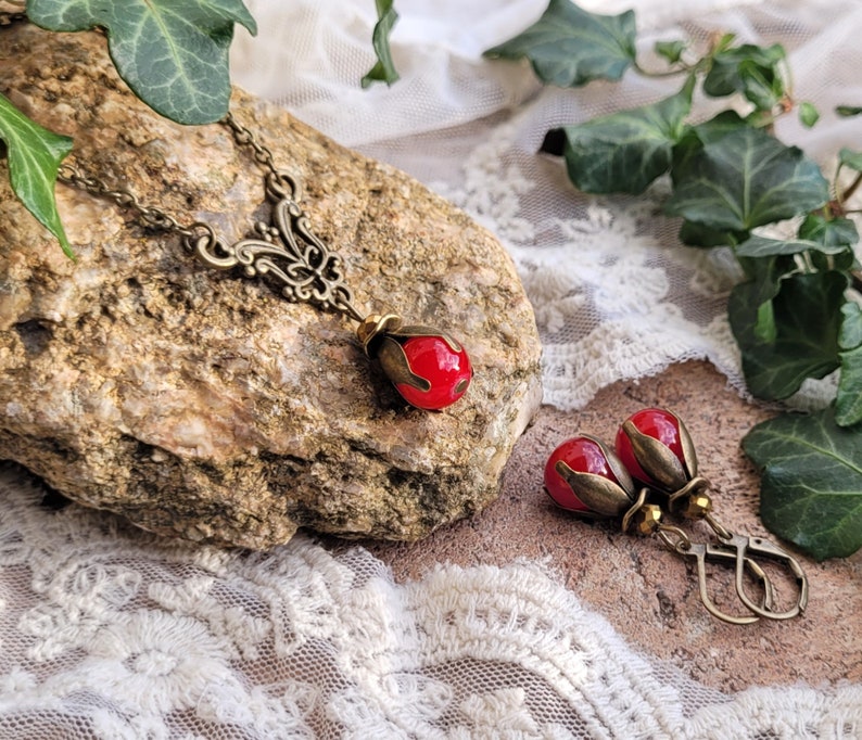 2 variaciones de color Conjunto de joyería vintage Flor de Jade en verde o rojo imagen 10