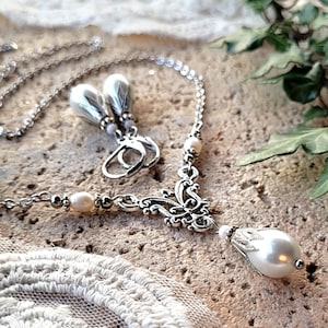 Vintage bridal jewelry with white drop pearls, wedding jewelry, vintage wedding, bridal jewelry in silver, festive jewelry set
