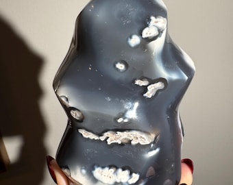Orca Agate Flame | 2 lb Madagascar Healing Crystal Carving