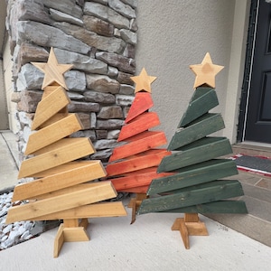 Handmade Rustic Wood Christmas Tree Decor: Farmhouse Holiday Accent