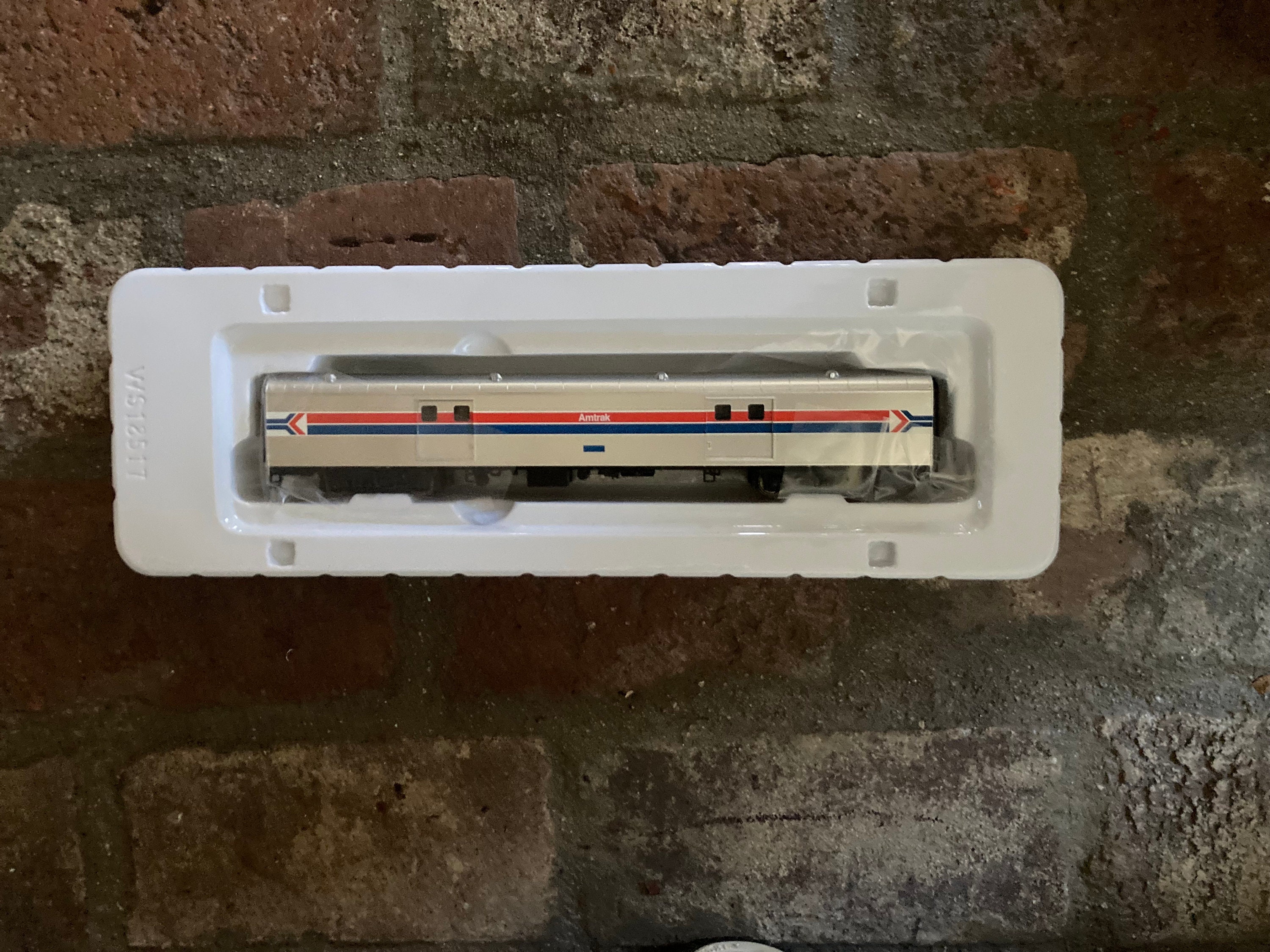 HO Amtrak Passenger Cars Etsy