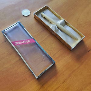 Vintage 1970s Sheaffer Ladies Fountain Pen – 14ct Gold Trim, Classic Writing Instrument, Retro Office Gift, Collectible Pen