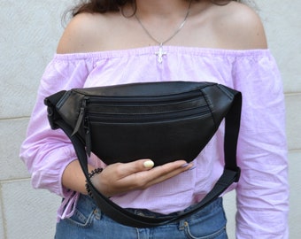 Woman vegan Fanny pack, Hip Bag, Bum bag, Belt bag, Waist bag, Free hands bag, fanny pack / crossbody bag for boyfriend, for him, for men