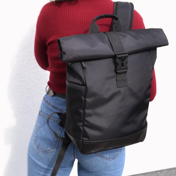 rolltop rucksack nike