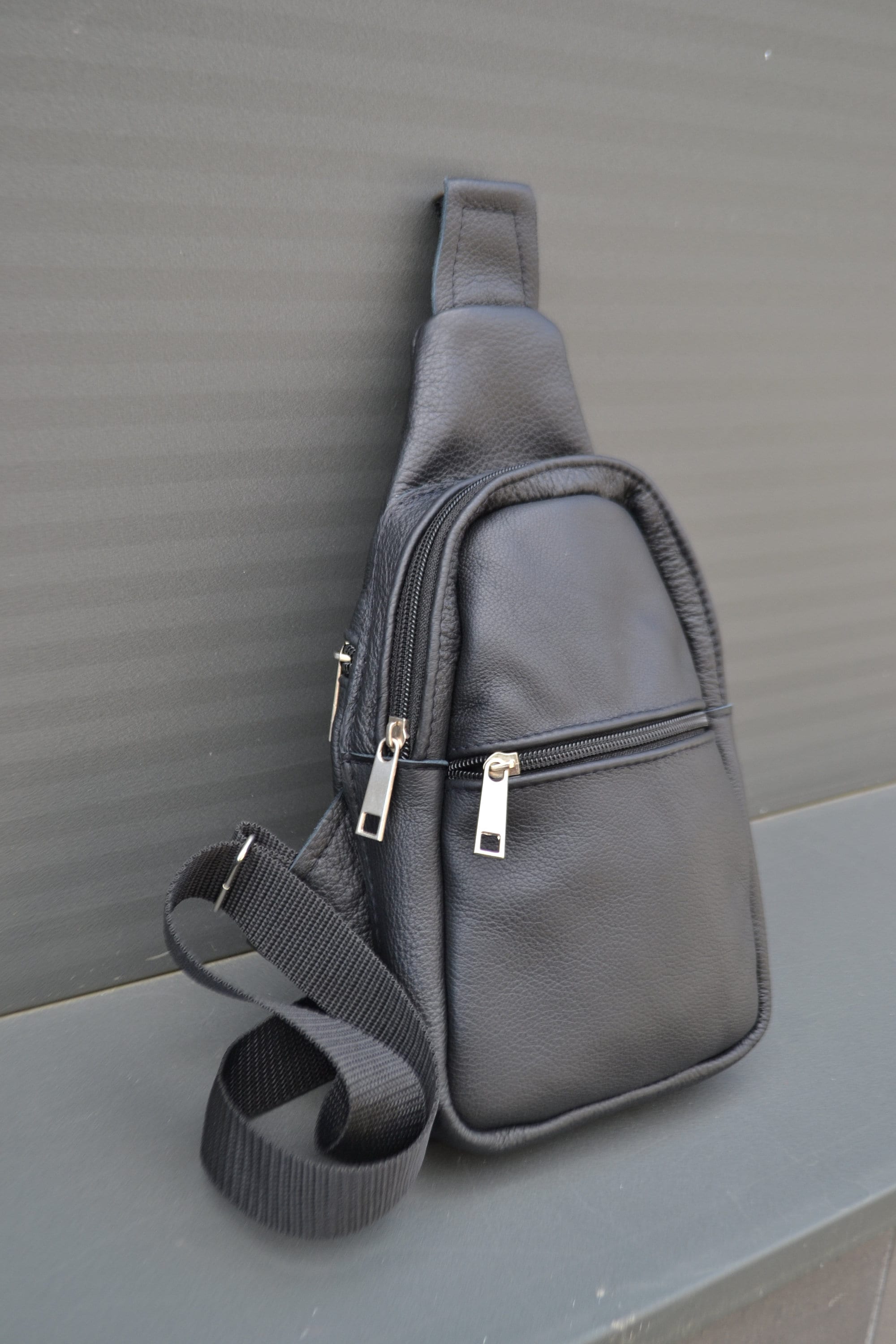 Leather Bag / Genuine Leather / Shoulder Bag / Crossbody Bag