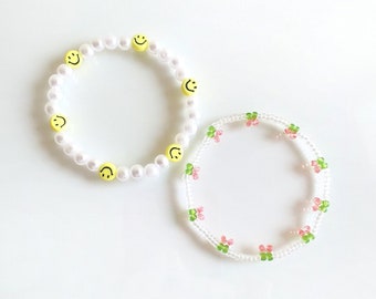 Beaded bracelet set | Smiley face | Seed bead bracelet | Cherry bracelet | Handmade | Y2k jewelry | Pearl bracelet | 90s | Beaded jewelry