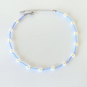 Blue Flower necklace | Beaded necklace | Daisy necklace | Beaded choker | Beaded jewelry | Dainty jewelry | Dainty necklace | Gift