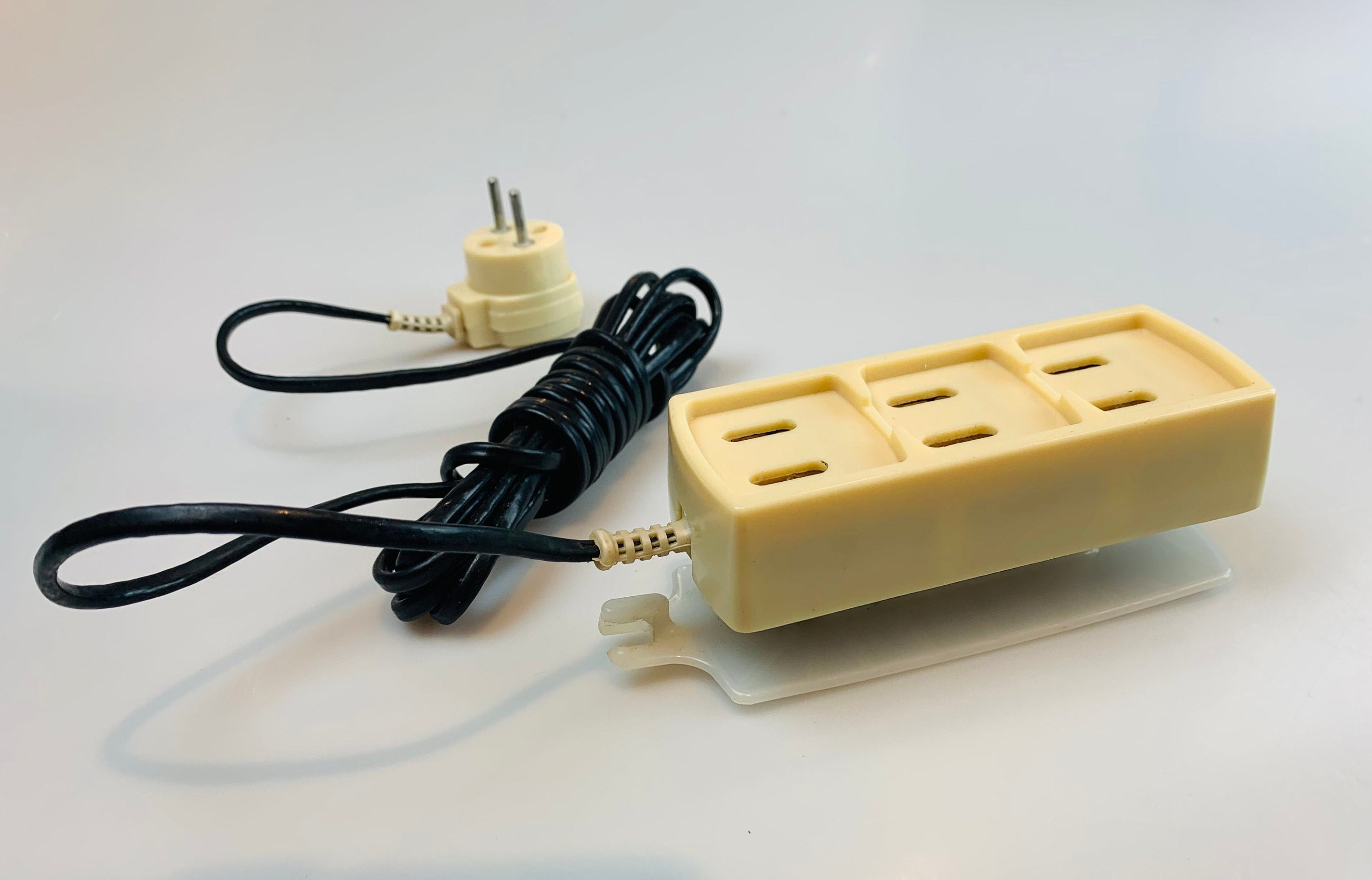 ヴィンテージ家庭用電気アクセサリー 電源タップ延長ケーブル 電気延長