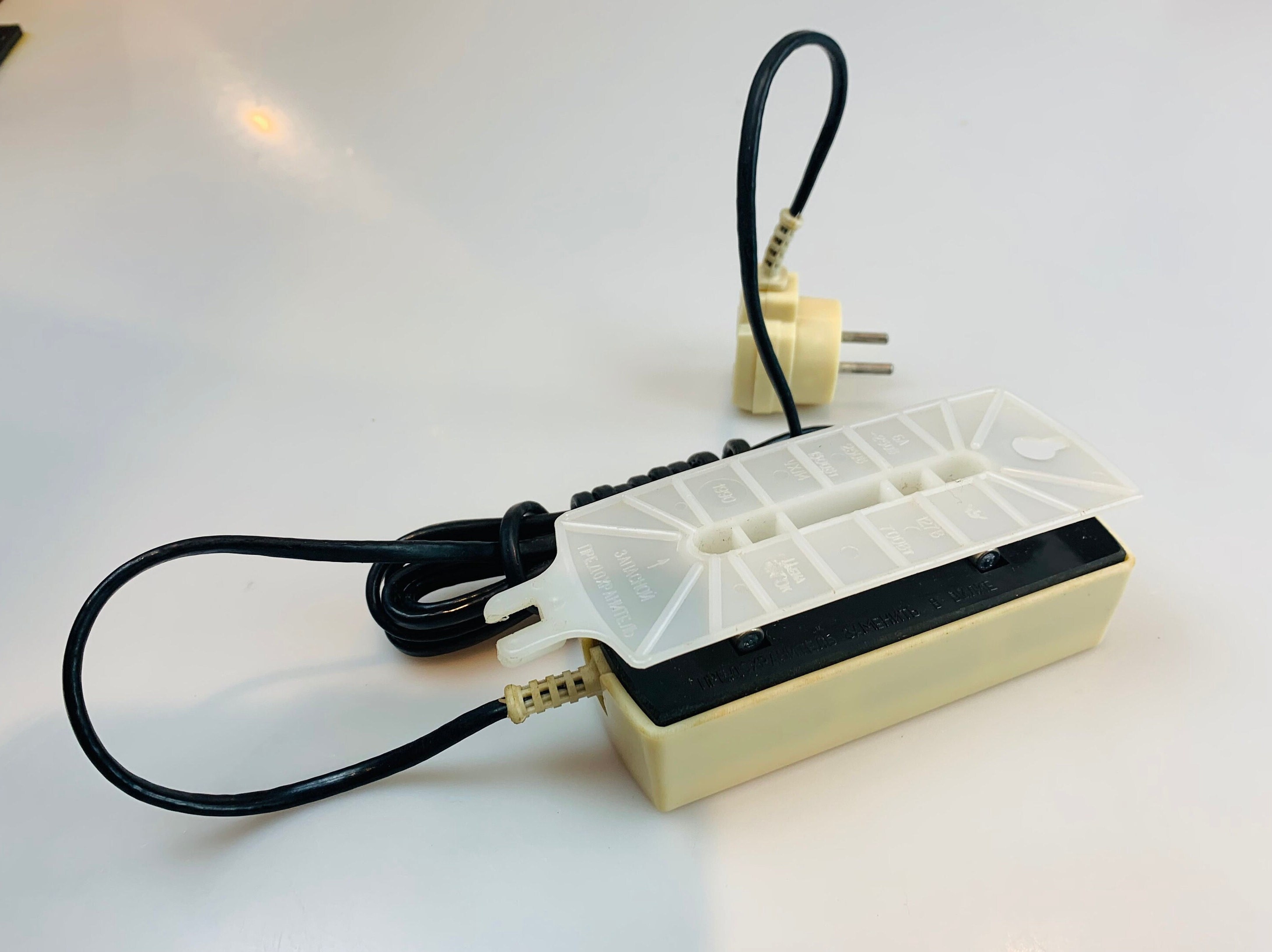 ヴィンテージ家庭用電気アクセサリー 電源タップ延長ケーブル 電気延長