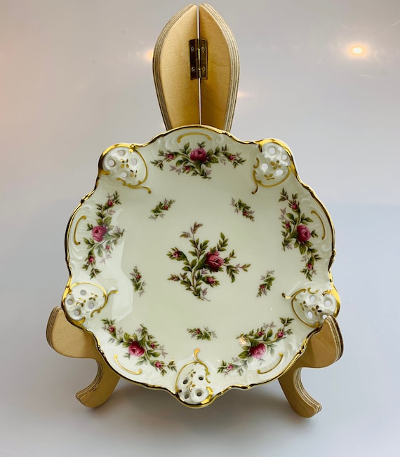 Rosenthal Group Classic Rose Dish Moss Rose Pattern Gold Trim Moss