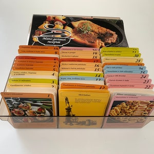 Conjunto de 2.088 cartões de receitas vintage Cartões de culinária em uma caixa de presente Receitas da culinária mundial em língua lituana Presente para o chef