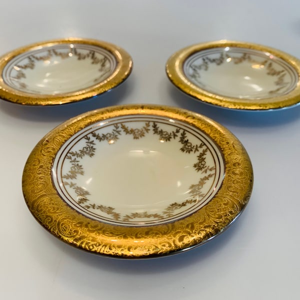 Vintage ALKA BAVARIA Marion porcelain 3 mini plates Germany floral gold and white three small plates