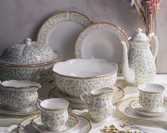 Porcelain Flora dinner coffee service for 6 persons for 38 items