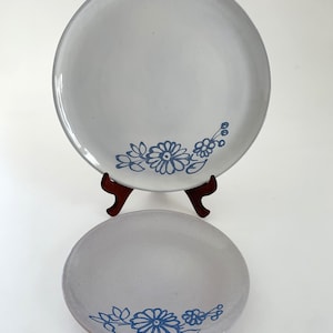 Handmade Ceramic Snack Serving Set White Floral Ceramic plates of 2 Glazed Ceramic Blue flowers Dinnerware Set of Two Rustic plates