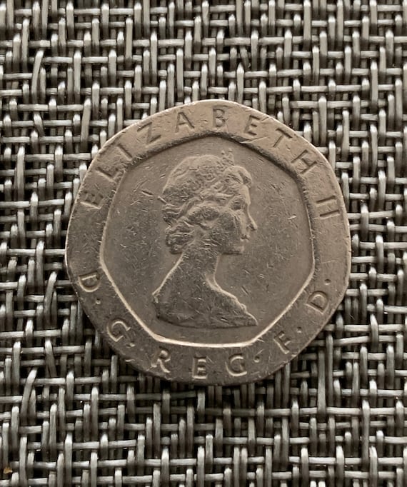 1983年 英国エリザベス2世 20ペンス GB コイン - Etsy 日本