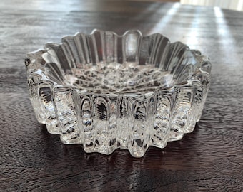 Ciotola di cristallo Hadeland Nautilus Willy Johansson Norvegia arte del vetro dalla Scandinavia