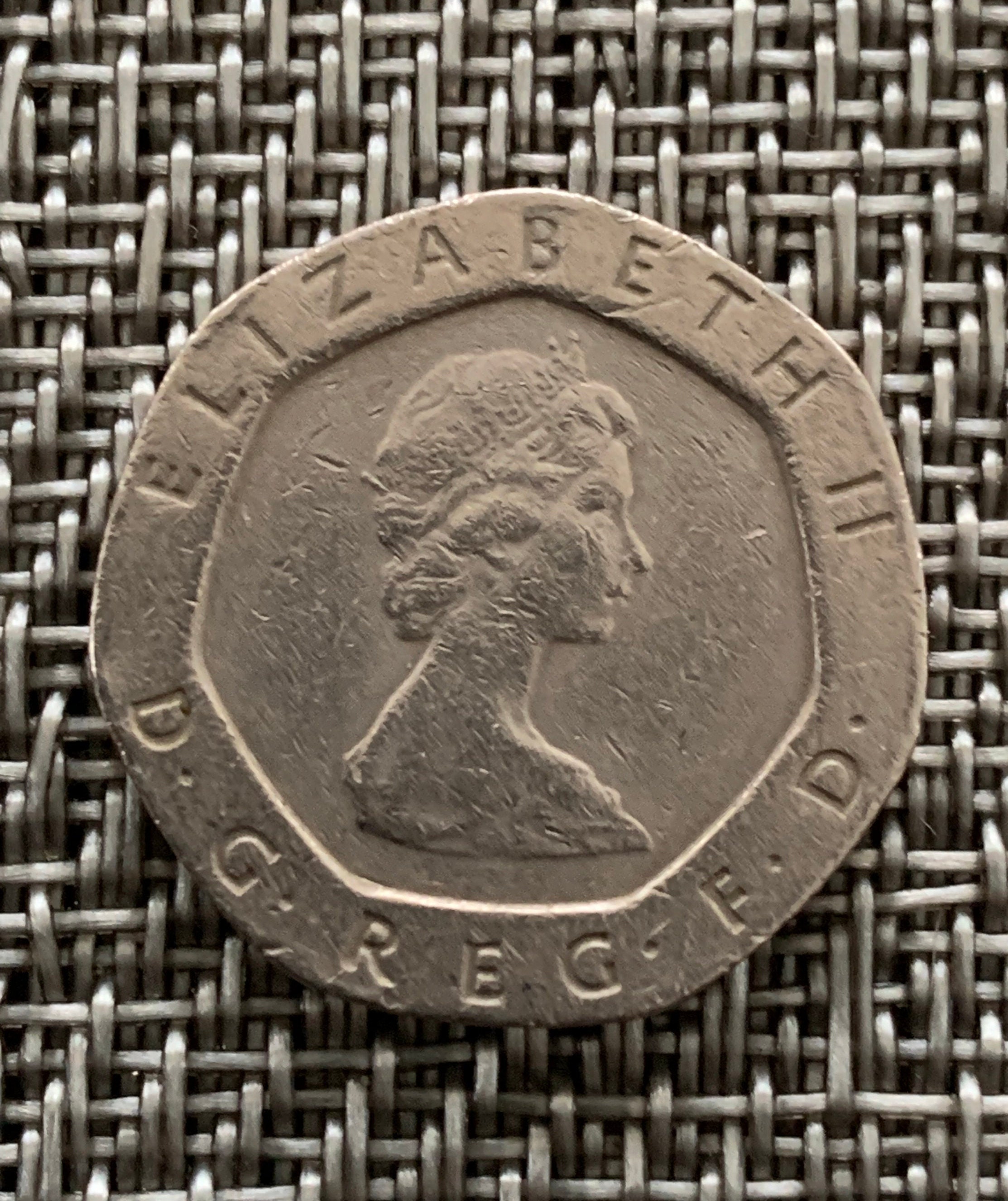 1983年 英国エリザベス2世 20ペンス GB コイン - Etsy 日本