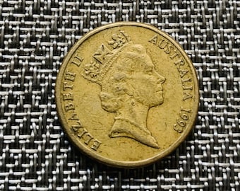 1966年 エリザベス2世女王 オーストラリア 50セント銀貨 - Etsy 日本