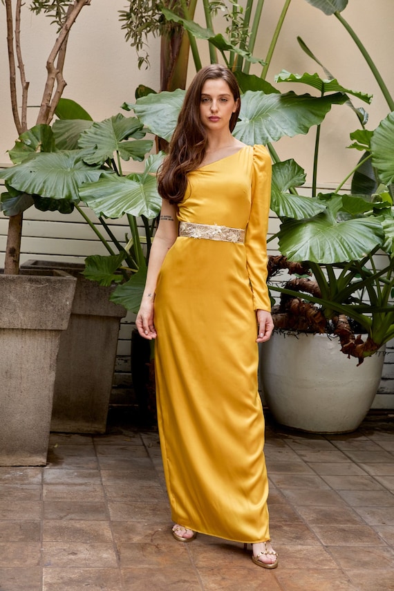 slim fit dress slacks Off the Shoulder Illusion Champagne Prom Dress with Black Belt main image 0