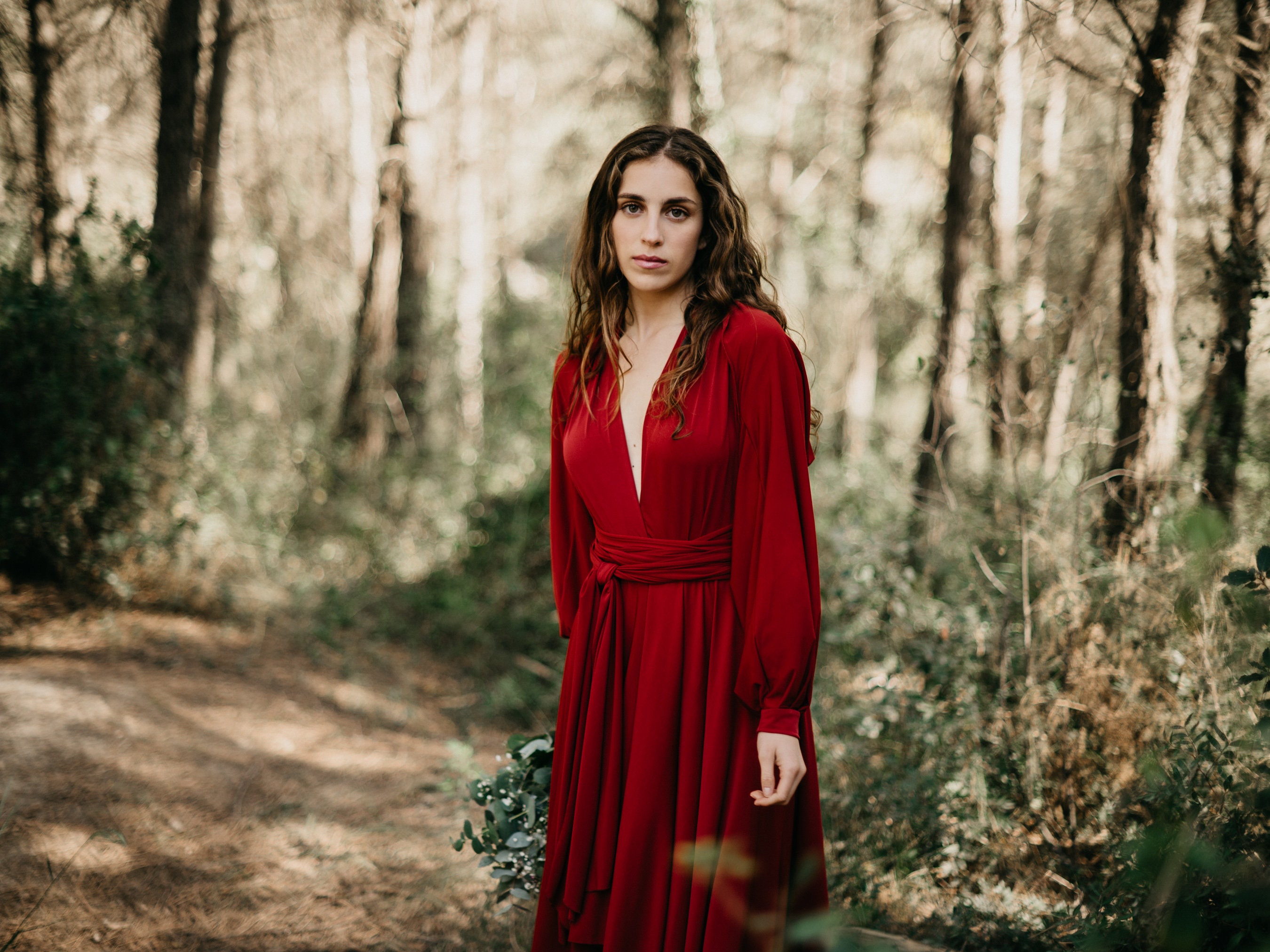 Burgundy Jersey Midi Dress: Long Sleeves, Versatile Top