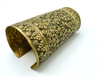 adjustable brass roman bracelet with floral details