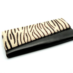 PORTEFEUILLE de vache, portefeuille en cuir long, portefeuille trifold, portefeuille mince, portefeuille d’embrayage mince et trifold en cuir imprimé en peau d’animal pour femmes