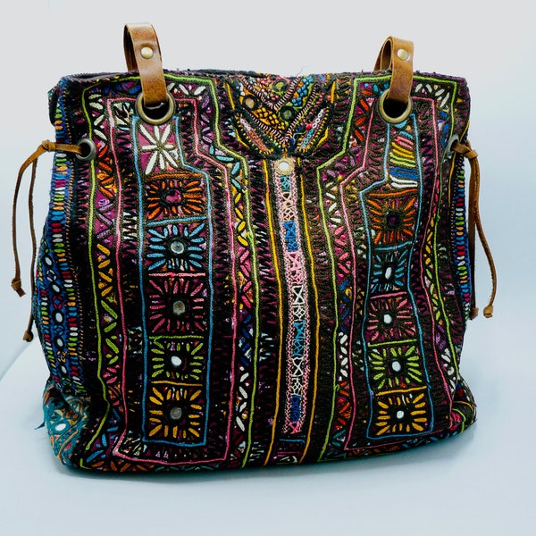 SAC Kilim, sac fourre-tout robuste, sac de tapisserie, sac ethnique, sac de tapis, sac de transport fourre-tout miroir RAJASTHANI BRODERIE pour le shopping
