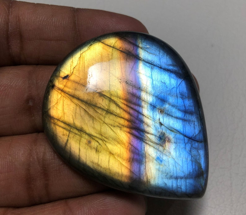 Big Multi-purple Fire Labradorite Gemstone For Jewelry Use Alluring Golden Blue-Purple Labradorite Cabochon 149.80Ct Pear Shape 52X43X8 MM