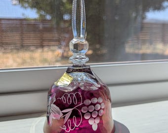 Vintage Echt Bleikristall Ruby Red Cut To Clear Grapes Crystal Bell