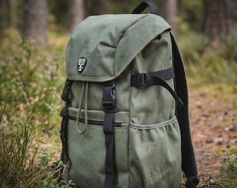 Lightweight Durable Hiking Backpack, Mountain Camping Rucksack, Outdoor Travel Day Pack