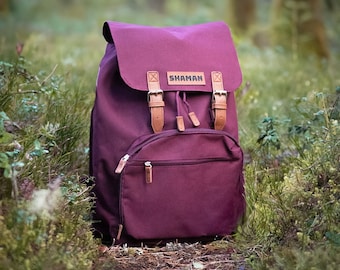 Mochila Everyday Adventure Burgundy para mujer - Mochila para exploradora - Regalo para amiga senderista - Mochila de viaje para mujer - Regalo para ella