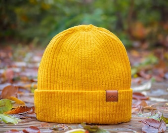 Sombrero de gorro amarillo para mujer - Gorro de invierno para mujeres de aventura - Sombrero de invierno amarillo - Sombrero de invierno al atardecer - sombrero de gorro de sol - sombrero de gorro de verano