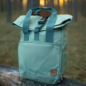Pastell Roll Top Reiserucksack für Damen - Salbei grüner Rucksack Damen - Umweltfreundlicher kleiner Rucksack - City Rucksack - Alltagstasche