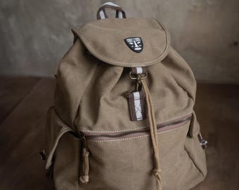 Eco-Friendly Beige Washed Canvas Hiking Backpack – Sustainable Travel Rucksack