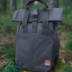 Damen Rucksack Arbeit in Schwarz - Roll Top schwarzer Rucksack für Büro - Frauen Rucksack wasserdicht für alltägliche Abenteuer - niedlicher kleiner Rucksack