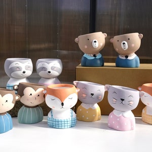 Tilted head Cute Animal shape Ceramic succulent pots with drainage hole
