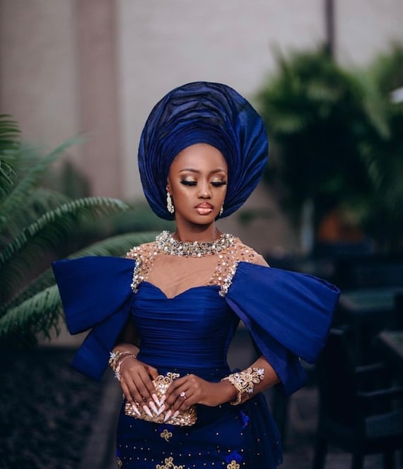 Blue traditional wedding dress hotsell