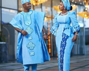 Completo da coppia azzurro cielo, abbigliamento da donna, abito da uomo Agbada, cappello, abito Asooke, abito da sposa africano, abito da sposa tradizionale nigeriano.