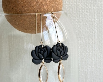 LINEN ROSE handmade polymerclay dangle earrings with glass crystal