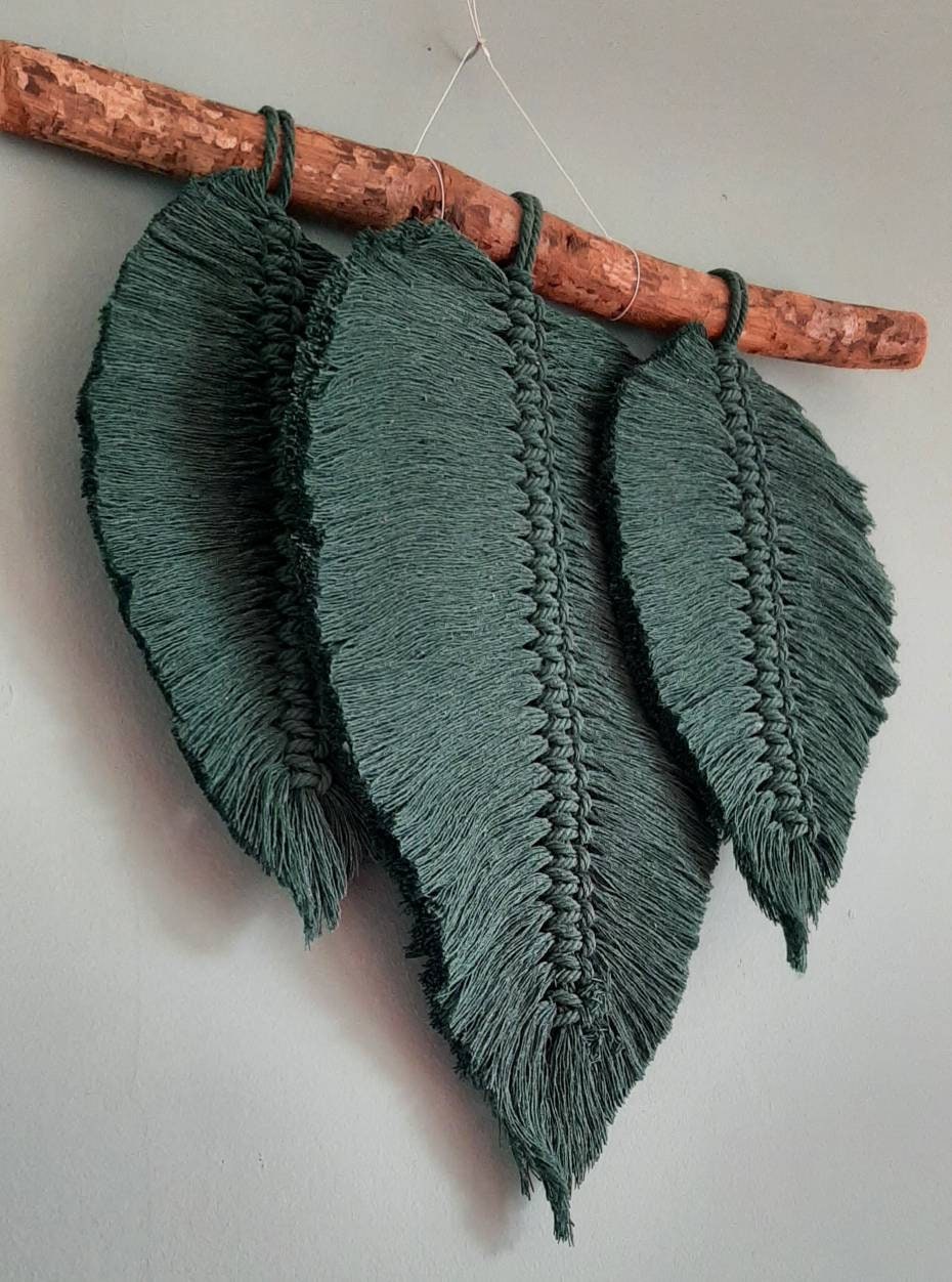 3 green leaf macrame wall hanging Etsy