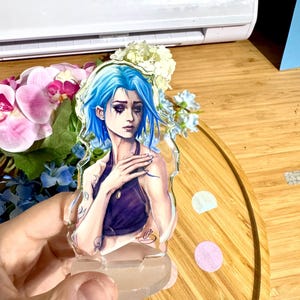 Jinx Acrylic Standee: Fan Art della serie Arcane, Decorazione per Gamer