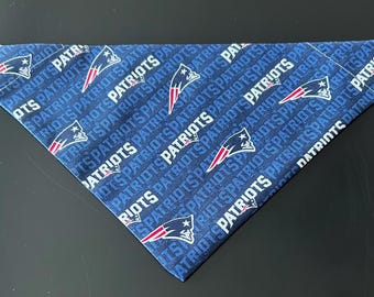 NFL New England Patriots Over the Collar Dog Bandana