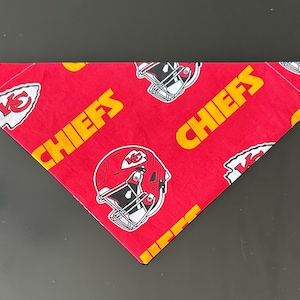 NFL Kansas City Chiefs Over the Collar Dog Bandana