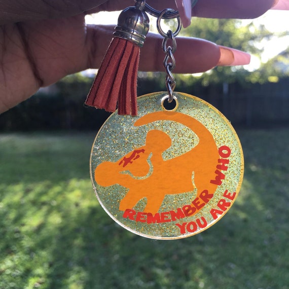 The lion deals king keychain