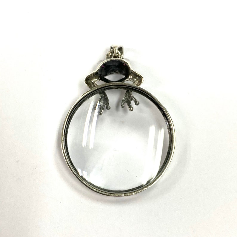 Victorian Style Frog with Ruby Eyes Magnifying Glass Pendant 925 Sterling Silver