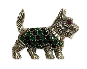 Victorian Style Onyx and Emerald Stone Scotty Dog Brooch or Pendant 925 Sterling Silver