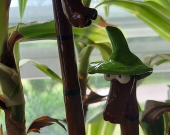 Whimsical Garden Worm Plant Pot Decoration
