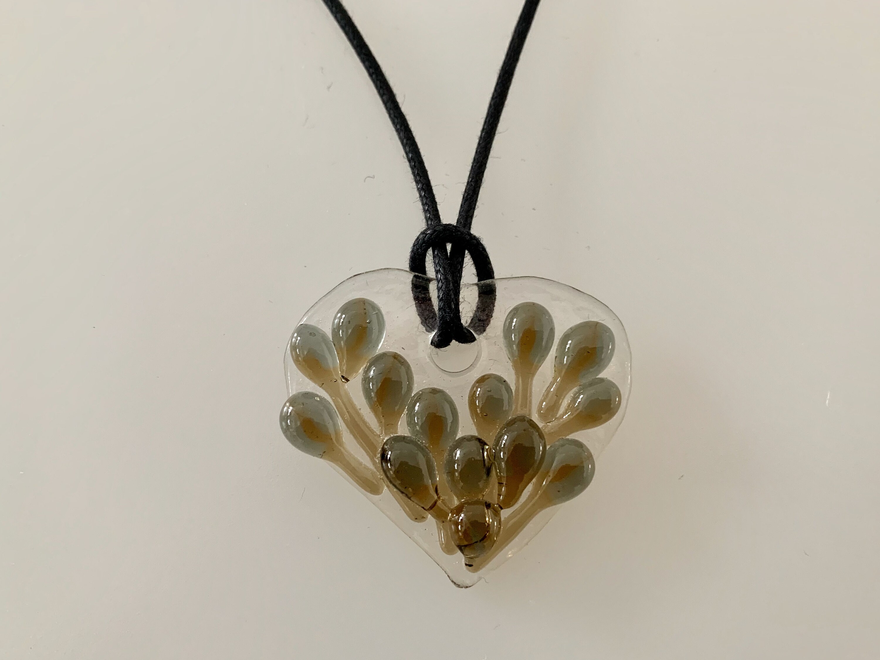 Fused Heart-shaped Glass Pendant Handcrafted by Peninsula, Ohio, Artist  Diane Taninecz - Etsy